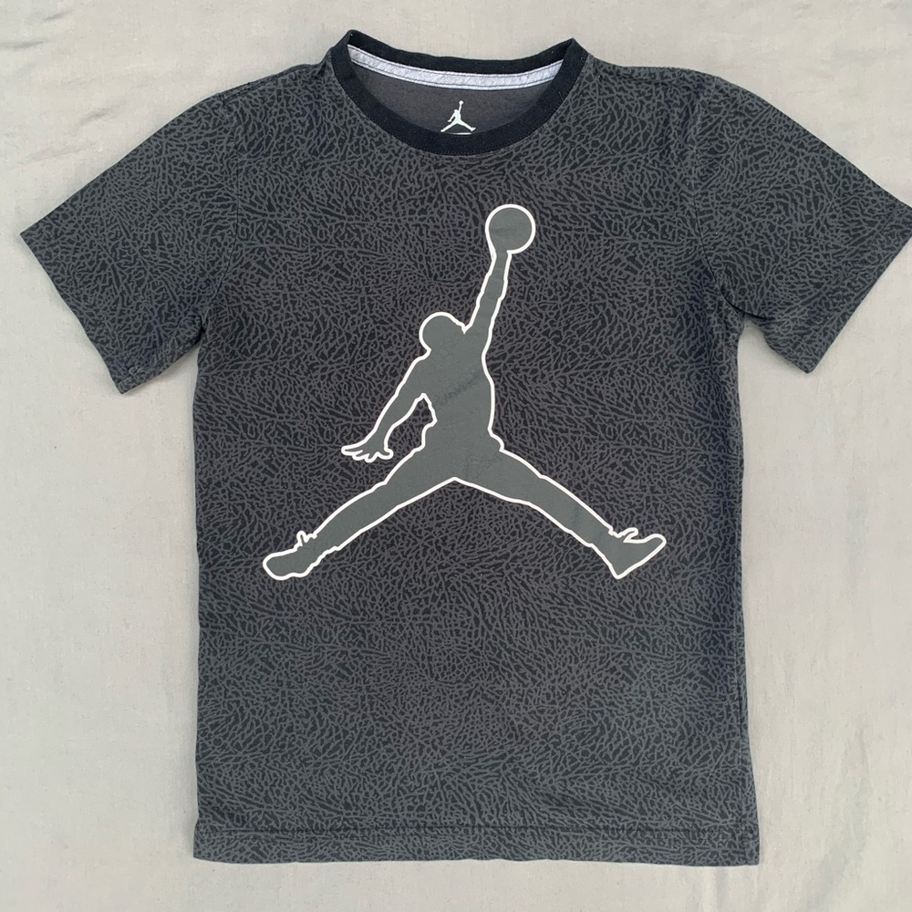 Jordan Boys Tee- Size 12-3yrs
